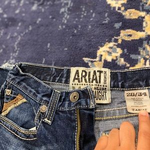 M5 Ariat Jeans